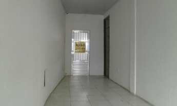 Imagem 3: Aluguel de Salas Comerciais - Rua Bahia- Rua principal do bairro de Tancredo Neves