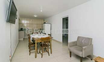 Imagem 4: Porto Alegre - Casa Padrão - Tristeza