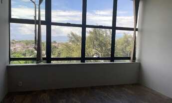 Imagem 3: Sala comercial na Estrada do Galeão em prédio com estacionamento rotativo