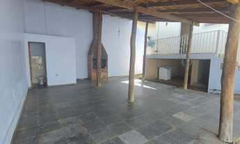 Imagem 6: Casa para venda possui 200 metros quadrados com 3 quartos em Porto - Cuiabá - MT