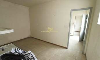 Imagem 6: Progresso Excelente Localização - Apto Térreo - Cômodos Amplos - 1/4 - Ár. Externa - Ônibu