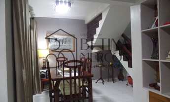 Imagem 2: Venda - Costa do Sol - Macaé - Próximo da praia- Excelente imóvel com 4 quartos sendo send