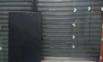 Imagem 2: Loja bem localizada para aluguel possui 48 metros² + Mezanino _ wc Centro - São Vicente