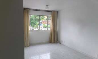 Imagem 2: Apartamento para venda com 50 m² com 2 quartos em Várzea - Teresópolis - R.J: