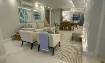 Imagem 7: Apartamento para venda possui 100 metros quadrados com 3 quartos em Leme - Rio de Janeiro