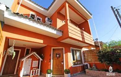 Imagem: Porto Alegre - Casa Padrão - Jardins Do