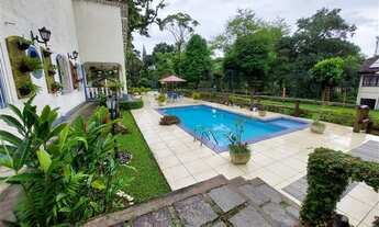 Imagem 5: Sítio de 6 qts, 4.630m² e terreno, piscina natural e clorada