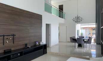 Imagem 3: Casa Duplex no Cond. Biratan