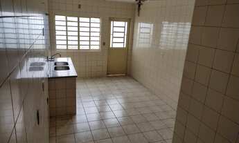 Imagem 7: Casa para venda tem 293 metros quadrados com 3 quartos em Vila João Pessoa - Porto Alegre