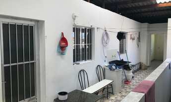 Imagem 3: Prédio com 08 kitnets e 01 salão térreo para aluguel - Jd Elizabete