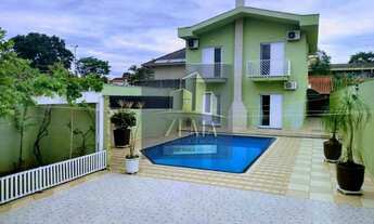 Imagem 1: Sobrado em 500 m2, 360 constr. 03 suites com ar cond, 04 vgs, com piscina