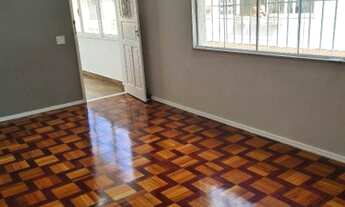 Imagem: Casa toda reformada em vila no centro da