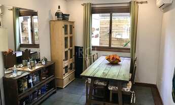 Imagem 4: Porto Alegre - Casa Padrão - Tristeza