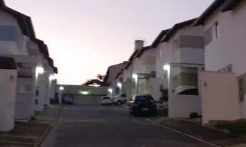 Imagem: Sobrado a venda em condomínio no bairro