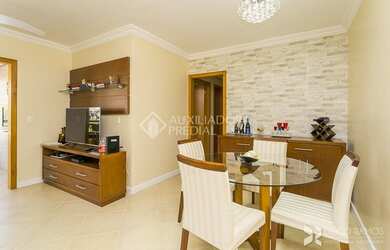 Imagem 5: Impecável e em andar alto no Bairro Floresta