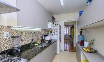 Imagem 2: Apartamento para venda possui 69 metros quadrados com 2 quartos em Santa Tereza - Porto Al