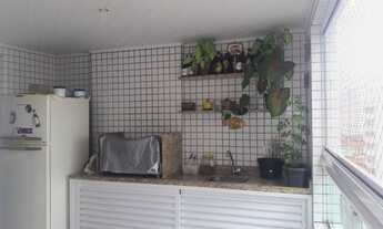 Imagem 7: Thamir) 02 dormitórios, varanda gourmet, área de lazer próximo a praia na Tupi