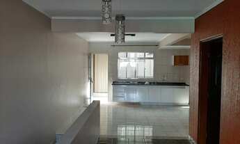 Imagem 6: Casa para Locação em Jandira, Jardim Gabriela I, 3 dormitórios, 5 banheiros, 6 vagas