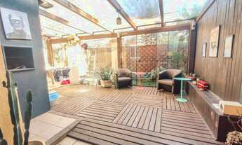 Imagem: Porto Alegre - Casa Padrão - Tristeza