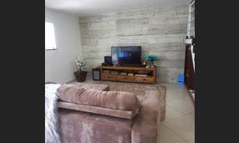 Imagem 7: Casa de condomínio para venda possui 180 metros quadrados com 3 quartos