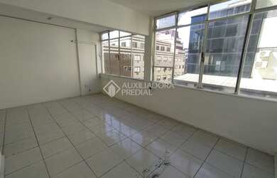 Imagem 4: PORTO ALEGRE - Conjunto Comercial/Sala - Centro Histórico