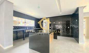 Imagem 4: Casa para venda possui 450 metros quadrados com 5 quartos em Barra do Imbuí - Teresópolis