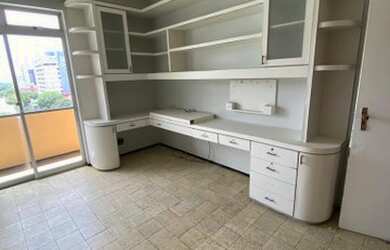 Imagem 7: Apartamento para venda tem 165 metros quadrados com 3 quartos em Dionisio Torres - Fortale