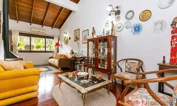 Imagem 5: Casa de condomínio sobrado para venda tem 217 metros quadrados com 3 quartos