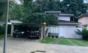 Imagem: Casa em cond fechado com 3 suítes, piscina