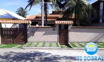 Imagem: TSI - Luminosa Casa com Piscina no centro