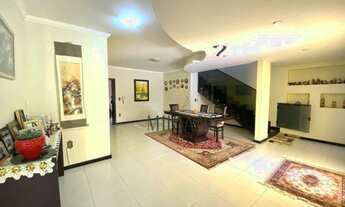 Imagem 3: Sobrado com 3 dormitórios à venda, 330 m² por R$ 990.000,00 - Saguaçu - Joinville/SC