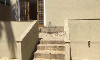 Imagem 3: Casa Sobrado - Jardim das Indústrias -260 m² - 3 Dormitórios