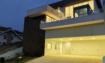 Imagem: Sobrado de 450m² no Cond. Residencial Jaguary(Urbanova