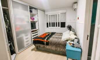 Imagem 6: Porto Alegre - Casa Padrão - Tristeza