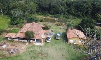 Imagem 3: Faz. Luziania com água, nascente corumbá