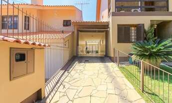 Imagem 5: Casa com Piscina, 260m², 4 dormitórios, 3 vagas, em Espírito Santo - Porto Alegre - RS