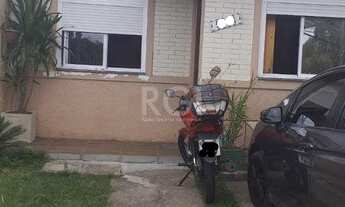 Imagem 2: Porto Alegre - Casa Padrão - Hípica