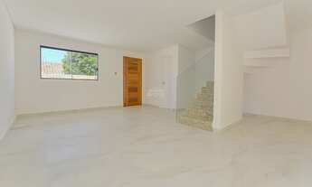 Imagem 4: Sobrado para venda tem 107 m² com 3 quartos em Uberaba - Curitiba - PR