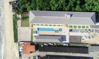 Imagem 3: MR More á beira-mar em Maria Farinha