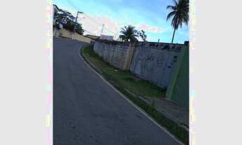 Imagem: Área em Macaé, totalmente desocupada com