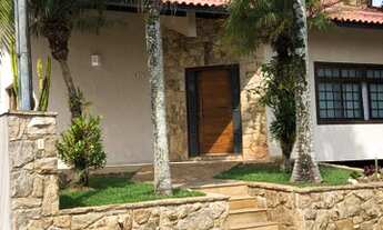 Imagem 3: Casa em Santa Isabel no Cond. Country Club, 3 Quartos, Piscina, Churrasqueira, Aceita Fina