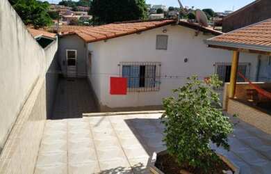 Imagem 2: Casa para venda tem 220 metros quadrados com 3 quartos em Jardim Novo Campos Elíseos - Cam