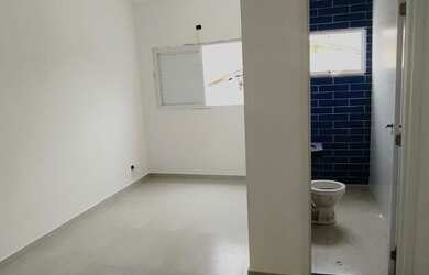 Imagem 4: SOBRADO COM PISCINA 100 METROS DO MAR