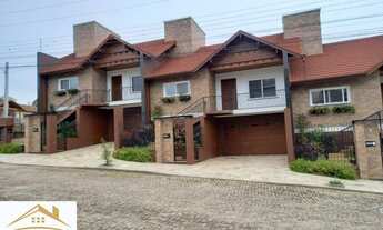 Imagem: Excelentes sobrados na Rua Frankfurt, Bairro