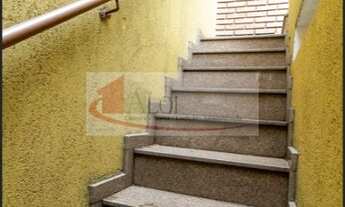 Imagem 6: Sobrado reformado, garagem para três carros, em ótima localização, do lado metro Sumaré co