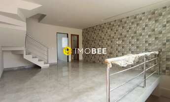 Imagem 3: CASA GEMINADA INDIVIDUAL COM 4 QUARTOS, 1 SUÍTE E EXCELENTE, À VENDA NO BAIRRO SANTA MÔNIC