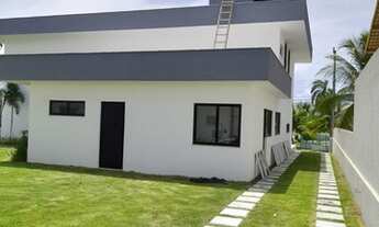 Imagem 5: Casa de condomínio para venda possui 270 metros quadrados com 5 quartos