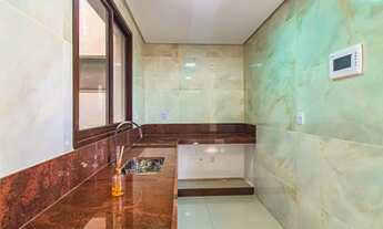 Imagem 3: Duplex para venda com 245 metros quadrados com 3 quartos em Cândida Câmara - Montes Claros