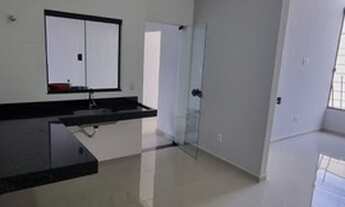 Imagem 3: Casa para venda possui 106 metros quadrados com 3 quartos e sala no pé direito alto