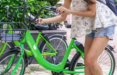 Imagem 3: Apartamento em andar alto na planta com 2 Dormitórios sendo 1 suíte e Varanda